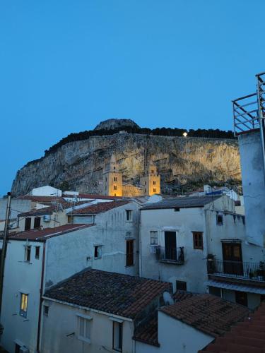 Bordonaro Sunset — 4-Star Luxury Hotel in Cefalu, Italy
