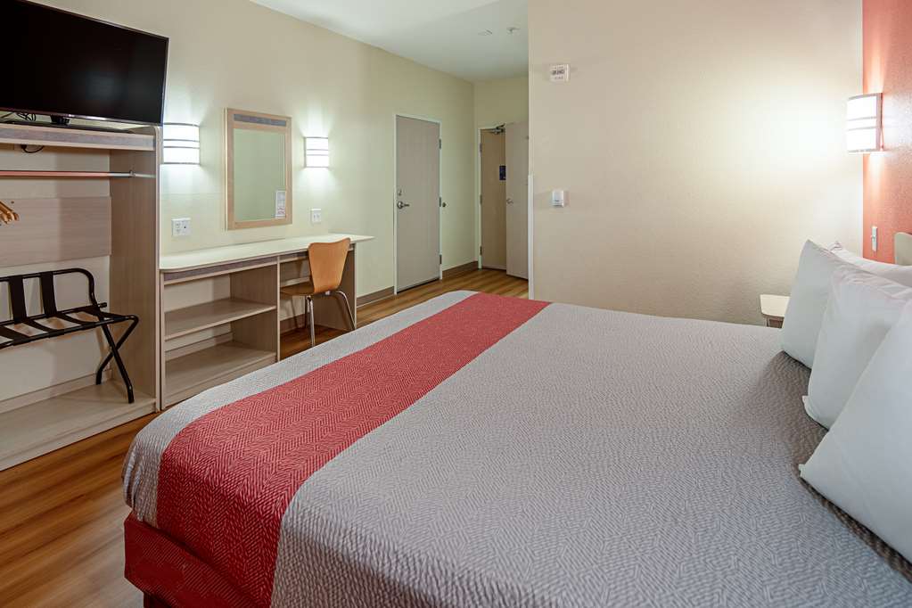 Motel 6 Anchorage AK Midtown - photo 9