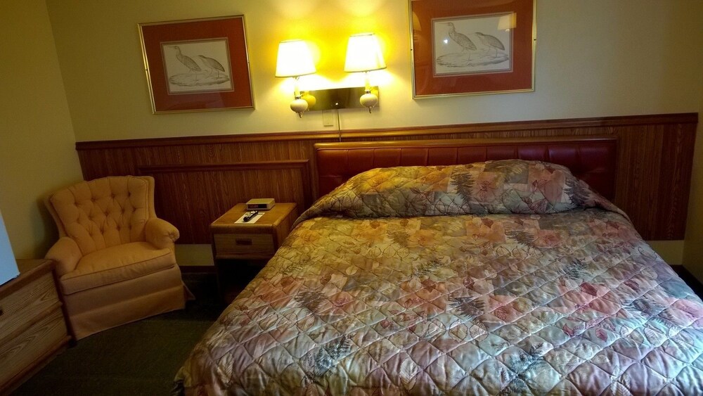 The Travelers Inn - featured photo