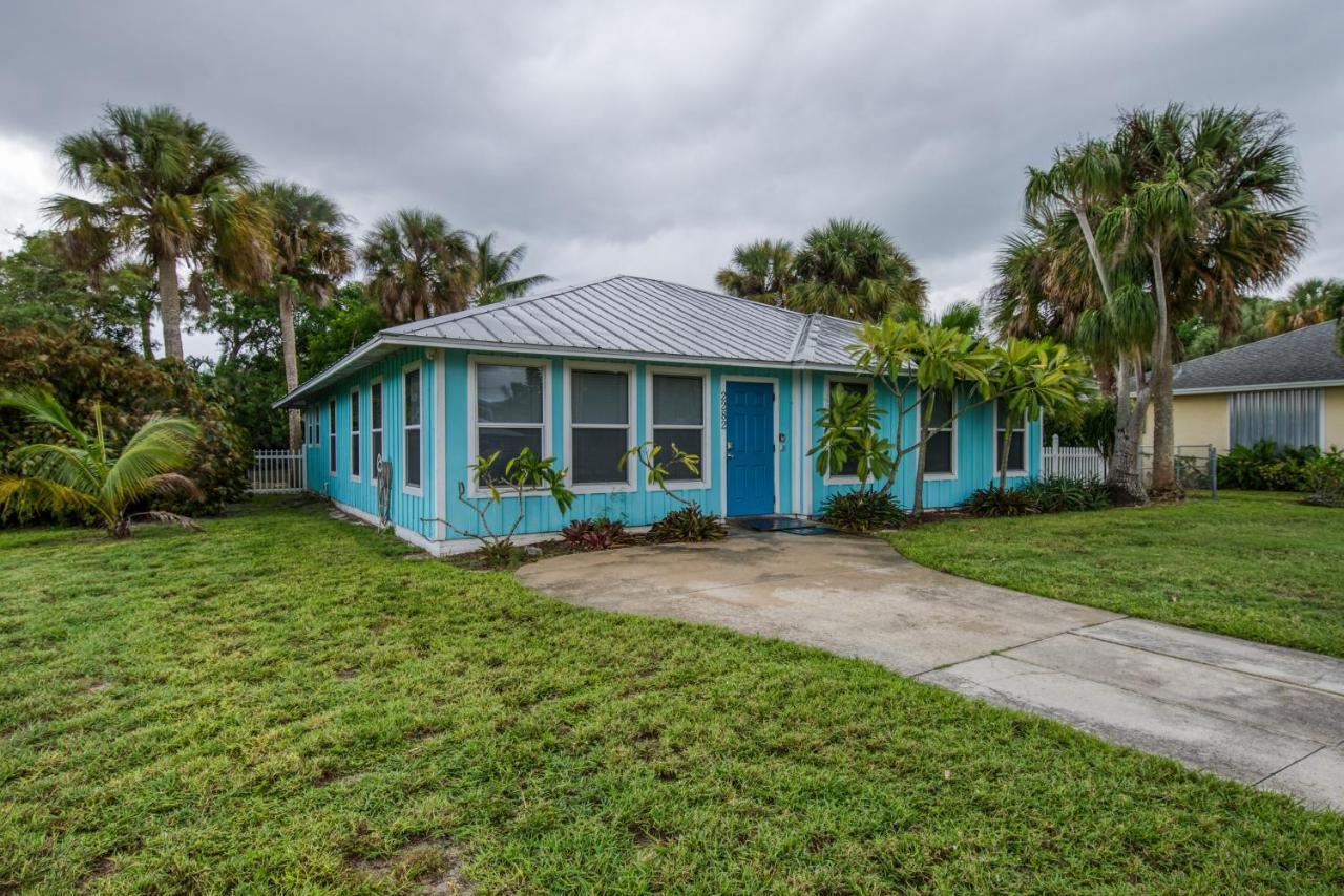 Pelican Passage - carbon neutral hotel in Jensen Beach
