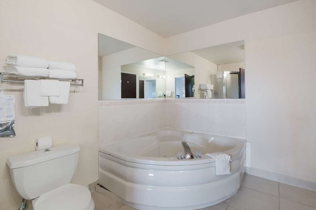 Quality Inn Grand Suites Bellingham - photo 38