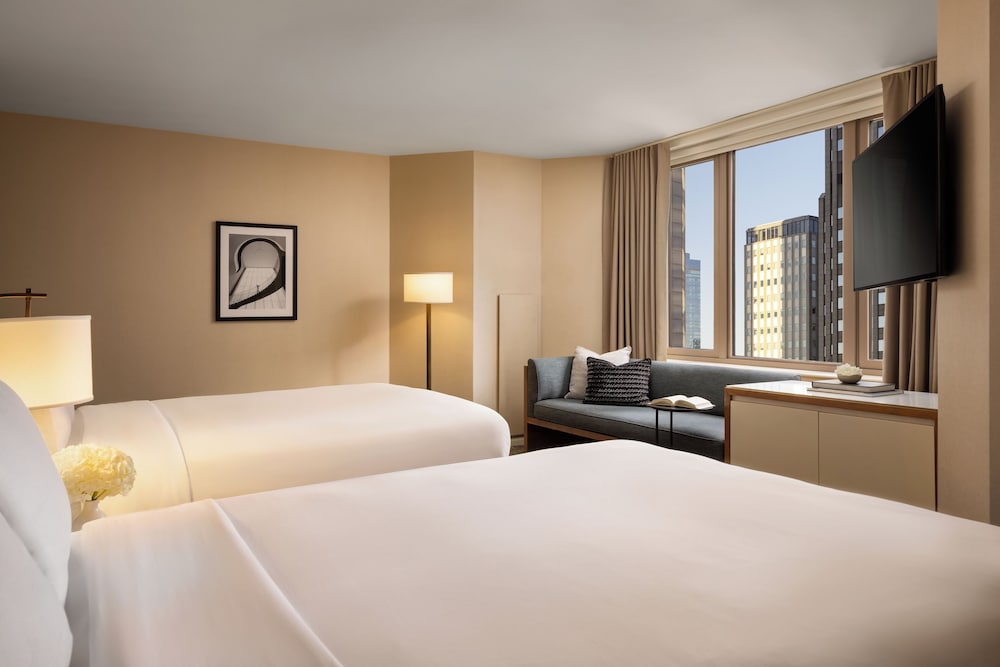 Fairmont Chicago at Millennium Park - photo 21