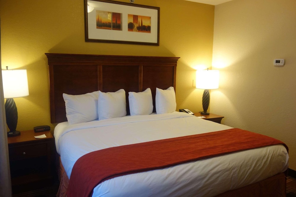 Country Inn & Suites by Radisson Helen GA - photo 35