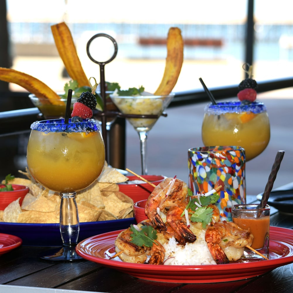 Crowne Plaza Ventura Beach by IHG - photo 60