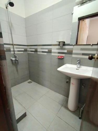 Furnished portion - carbon neutral hotel in Karachi