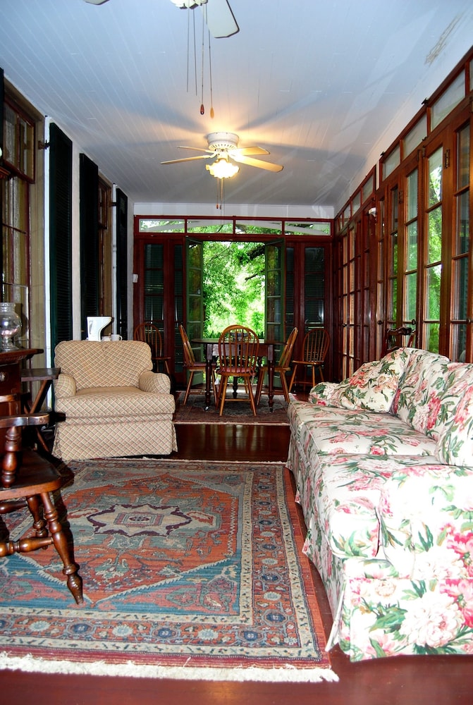 Glenfield Plantation Historic Antebellum Bed and Breakfast - photo 31