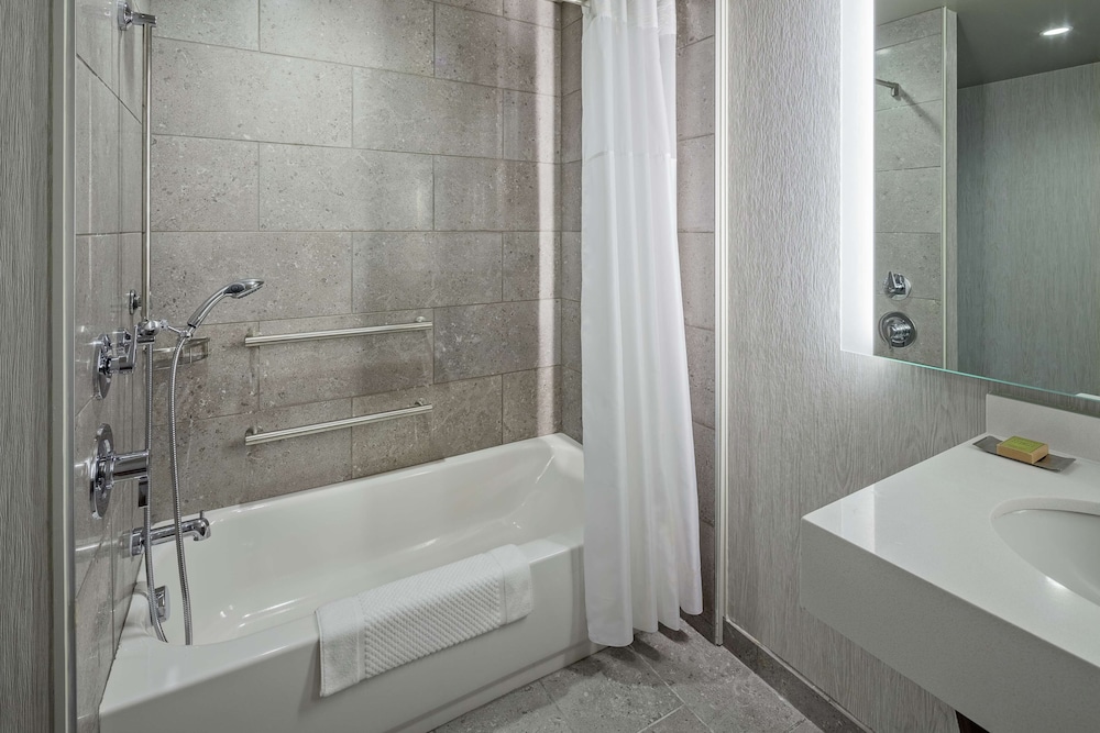 The Bevy Hotel Boerne a DoubleTree by Hilton - photo 6