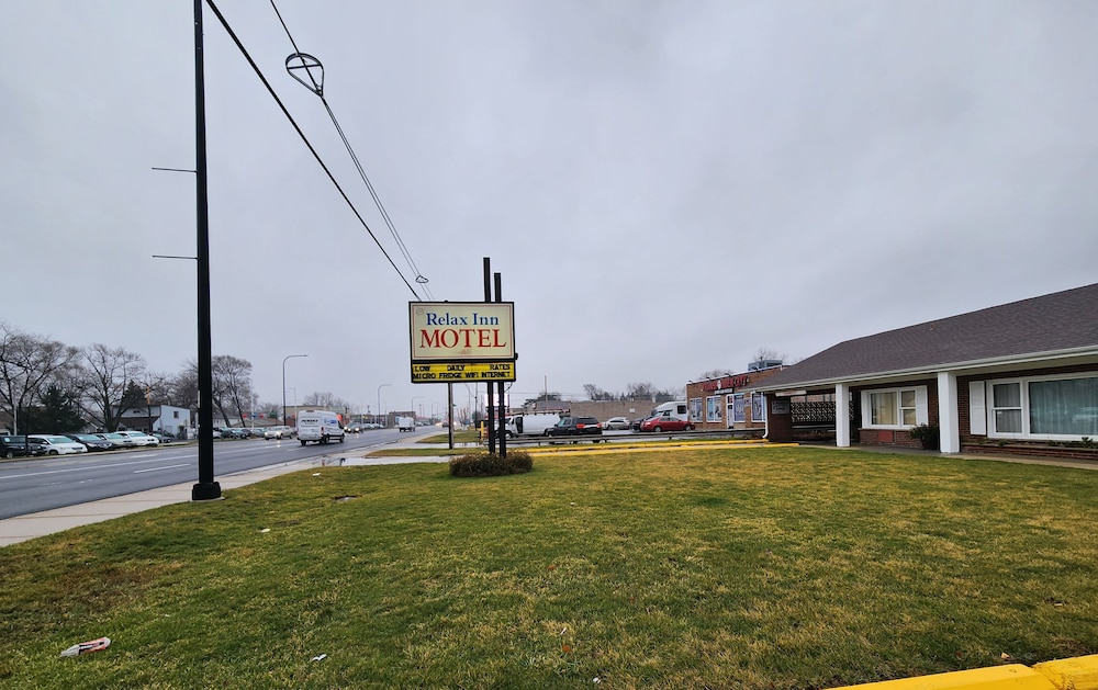 New Relax Inn - photo 33