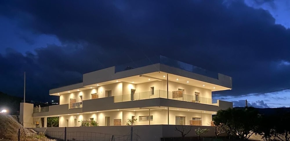 Kiwi Butique Studios in Kissamos, Greece