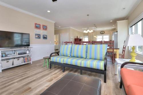 C side Place - photo 6