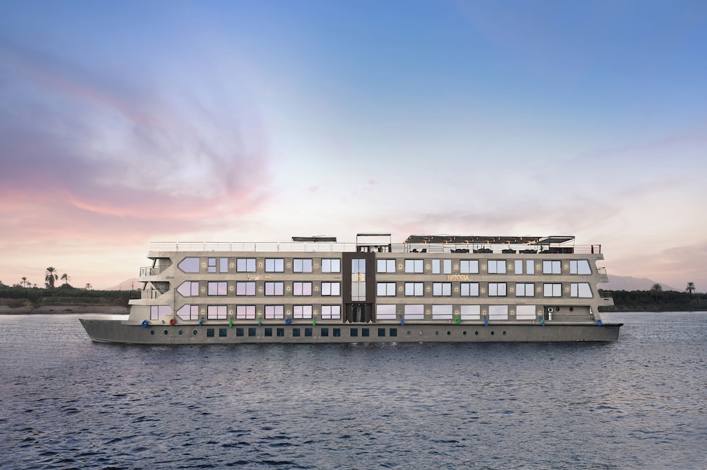 Historia The Boutique Hotel Nile Cruise Every Monday From Luxor For 04 07 Nights Every Friday From Aswan For 03 07 Nights — Luxor