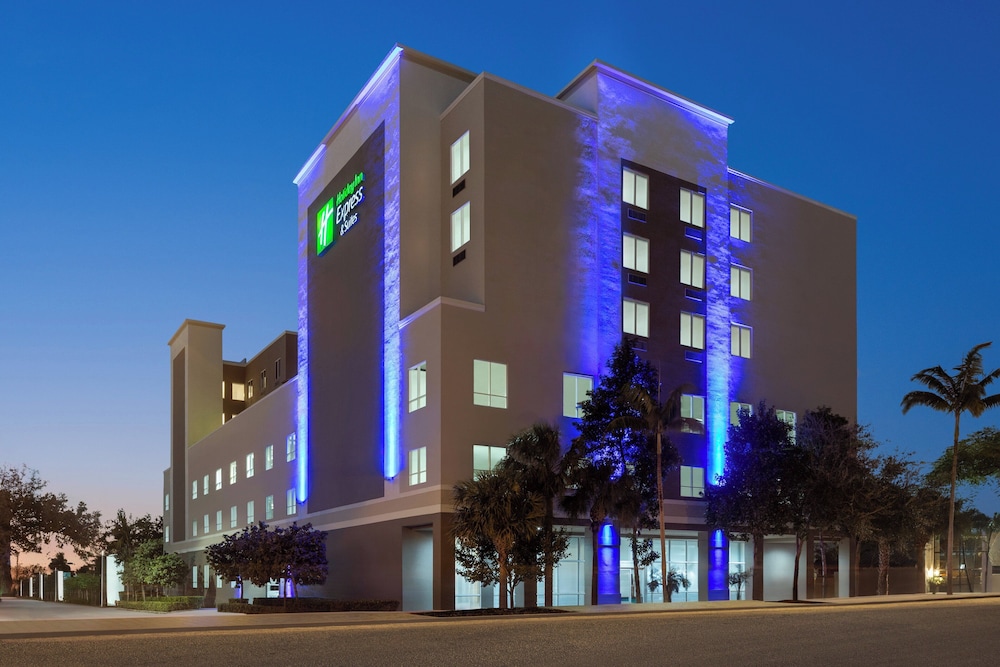 Holiday Inn Express & Suites Fort Lauderdale Airport South by IHG - photo 29