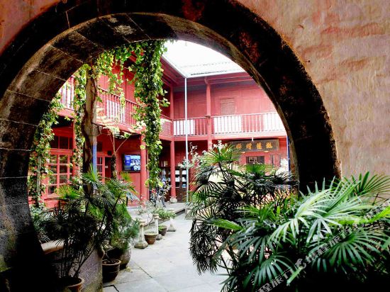 Tengchong Fengguang Hotel — hotel near Tengchong Tuofeng Airport