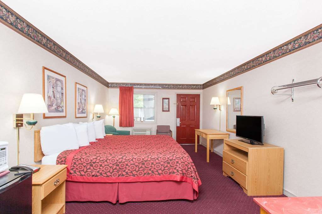 Days Inn by Wyndham Eureka Springs - photo 8