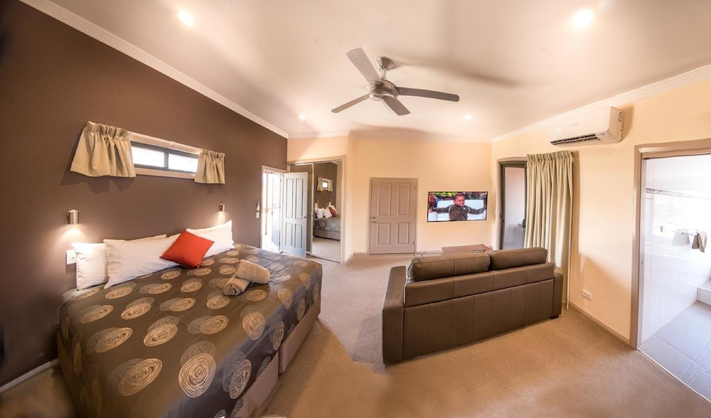 Broken Hill Outback Resort — hotel in Broken Hill