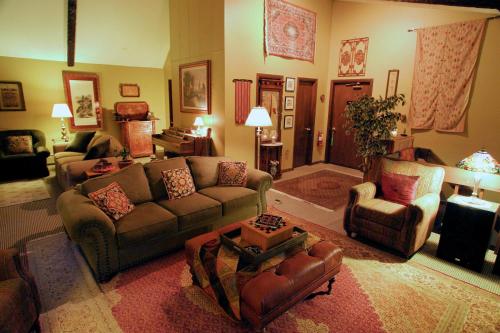 Weathertop Mountain Inn - photo 26