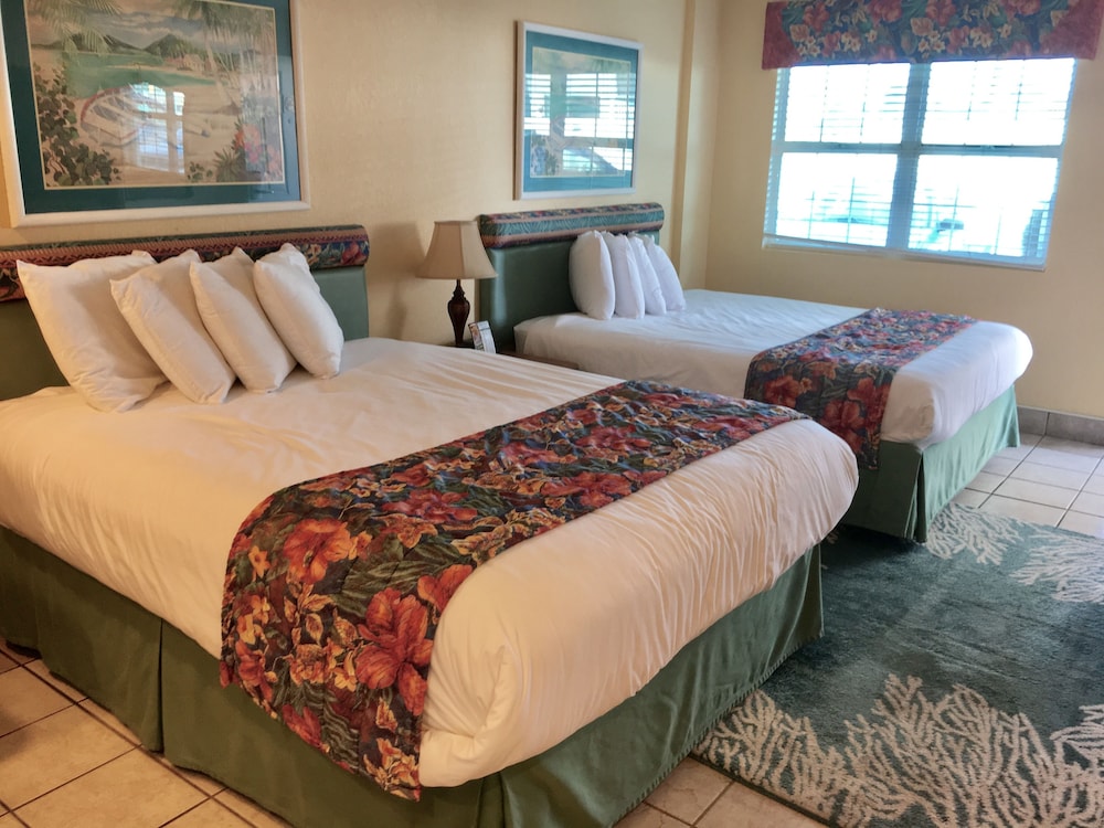 Sea Shells Beach Club - photo 9