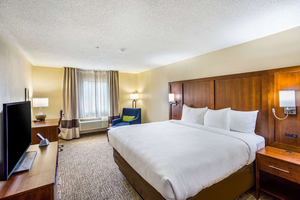 Comfort Inn Charleston South - photo 15