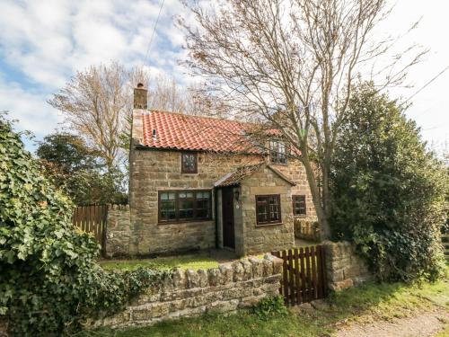 Holly Cottage — 4-Star Luxury Hotel in Whitby, United Kingdom
