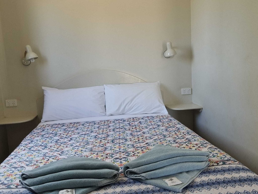 Blackall Caravan Park — Blackall — photo 2
