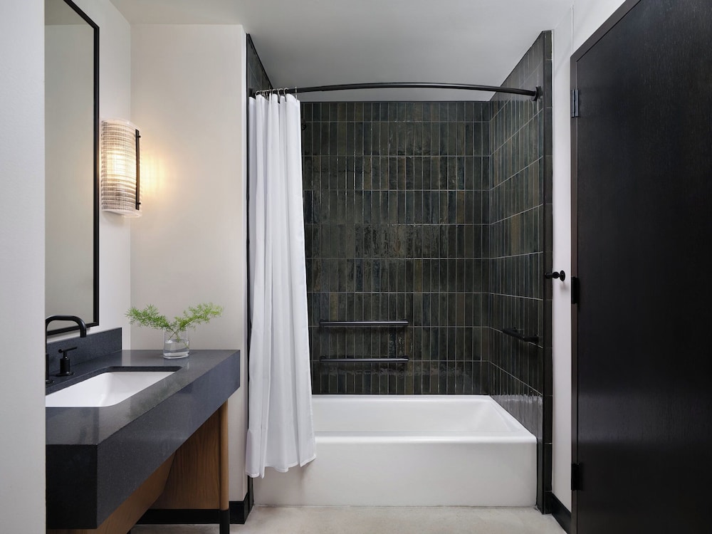 Kimpton Santo San Antonio Riverwalk by IHG - photo 69