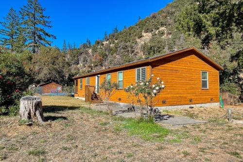 Trinity River Retreat — hotel in Willow Creek