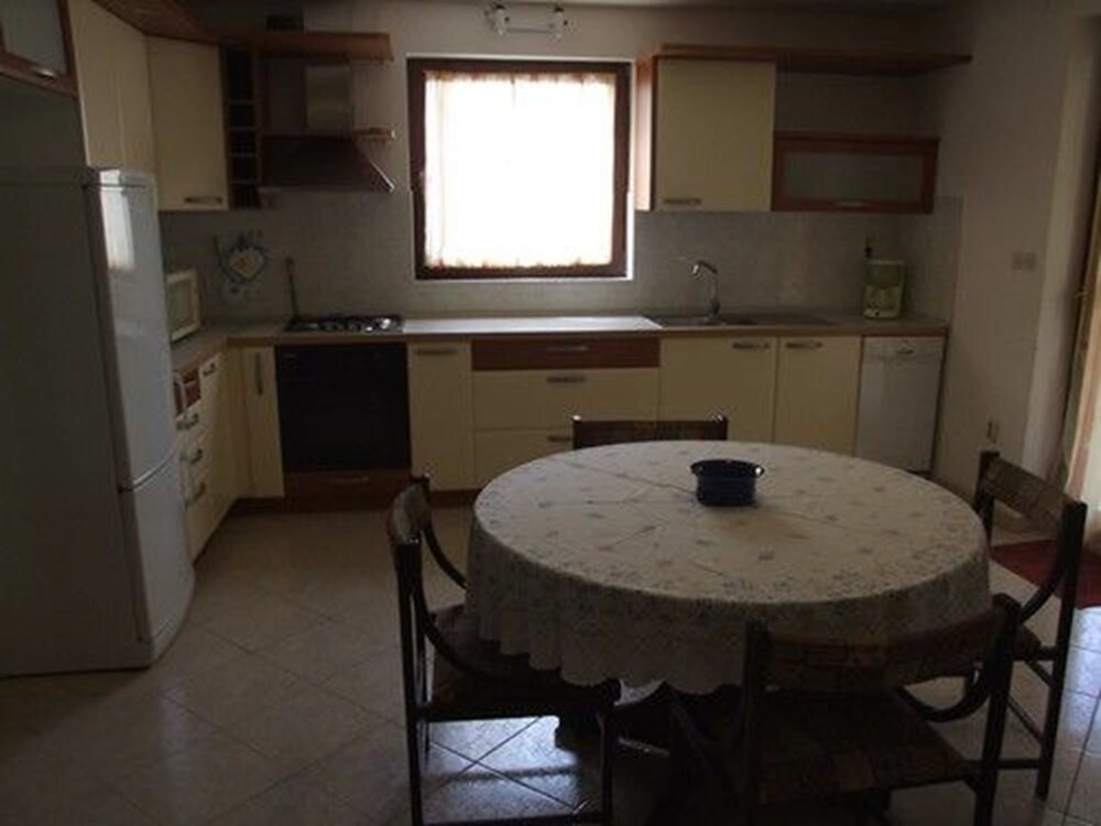 Apartments Ida 100 m from the beach — 4-Star Luxury Hotel in Medulin, Croatia