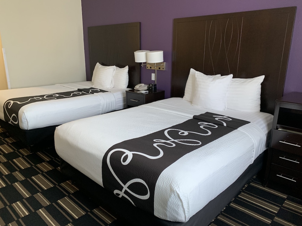 The Hotel Oceanside - photo 8
