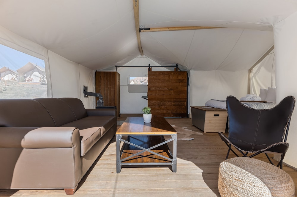 Under Canvas Zion - photo 18