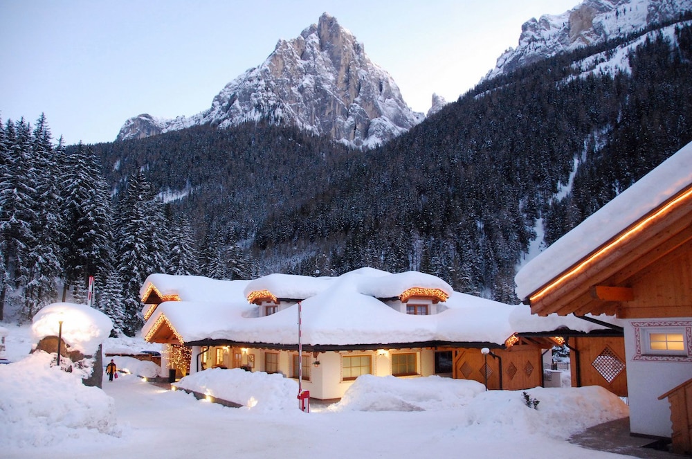 Vidor Resort — 4-Star Luxury Hotel in Pozza Di Fassa, Italy