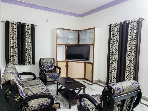 Kora's Home Stay — 4-Star Luxury Hotel in Tirupati, India