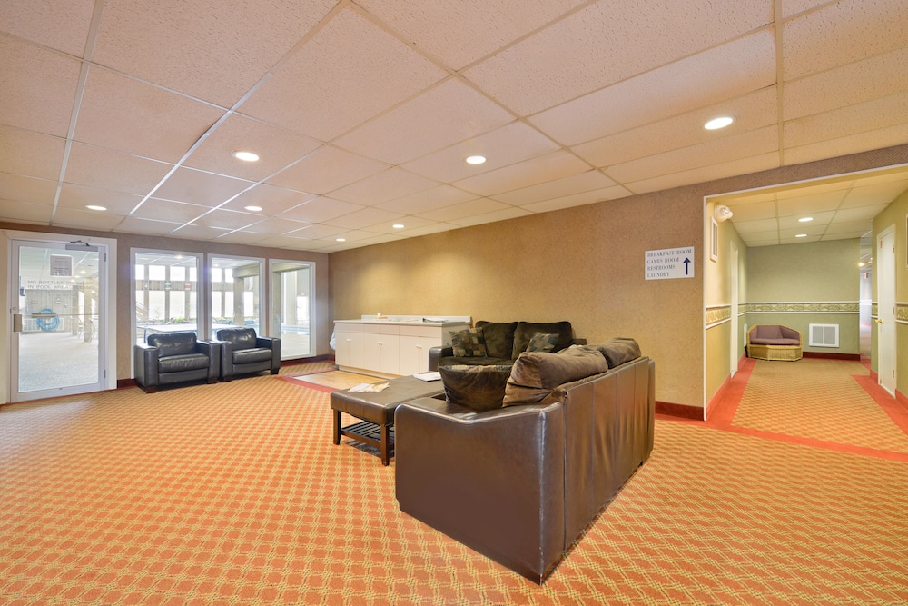 Sandwich Lodge & Resort - photo 7