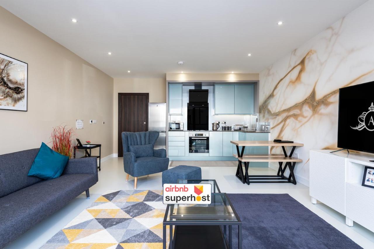 Spring Stay for Isle of Grain Contractors Apartment 1 — 4-Star Luxury Hotel in Gillingham, United Kingdom