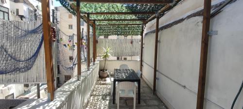Fisherman's nest near seaside shops old town 2 terraces — 4-Star Luxury Hotel in Bari, Italy