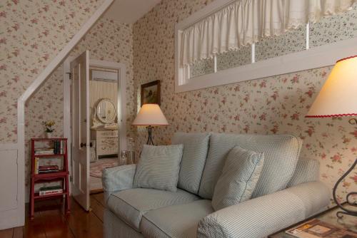Camden Maine Stay Inn - photo 56