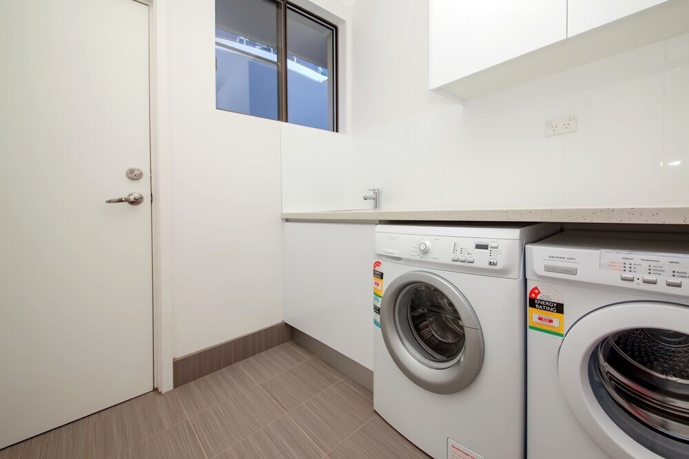 Nelson Bay CBD Oasis 13 Government Rd in Nelson Bay, Australia