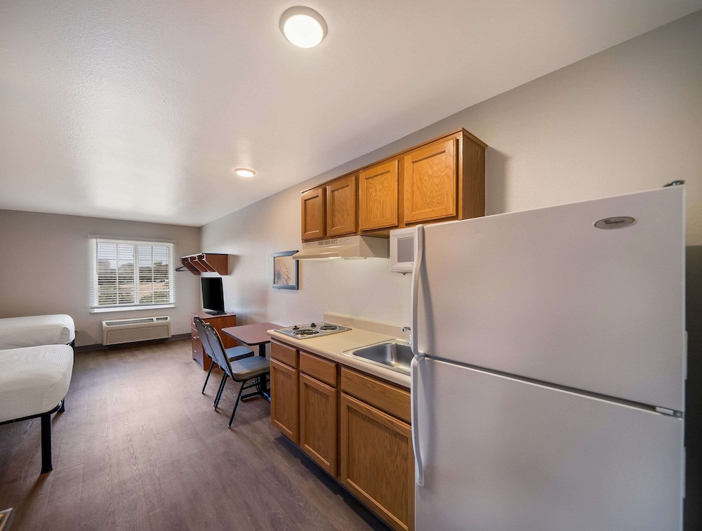 WoodSpring Suites Fort Worth Trophy Club - photo 22