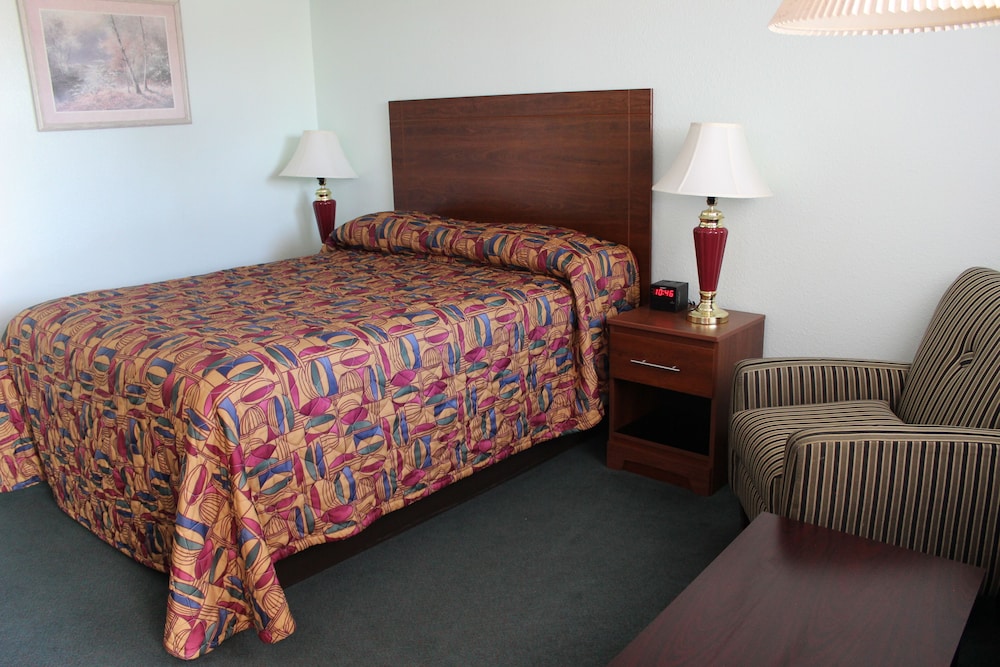 Safari Inn - photo 15