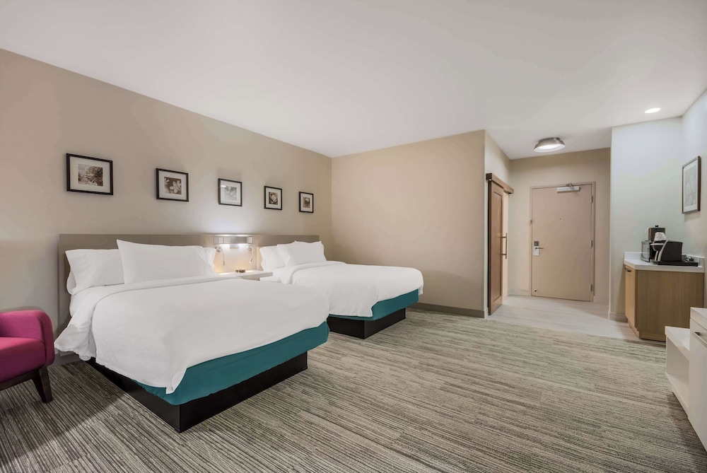 Hilton Garden Inn Oklahoma City Midtown - photo 33