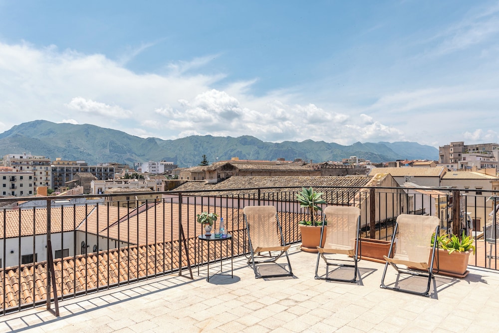 Le terrazze nel cuore della Kalsa by Wonderful Italy — 4-Star Luxury Hotel in Palermo, Italy
