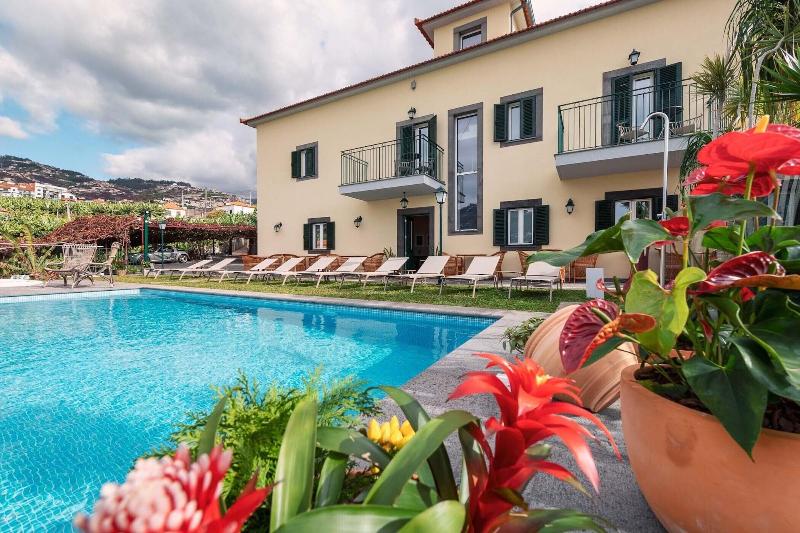 Quinta da Saraiva - carbon neutral hotel in Camara De Lobos