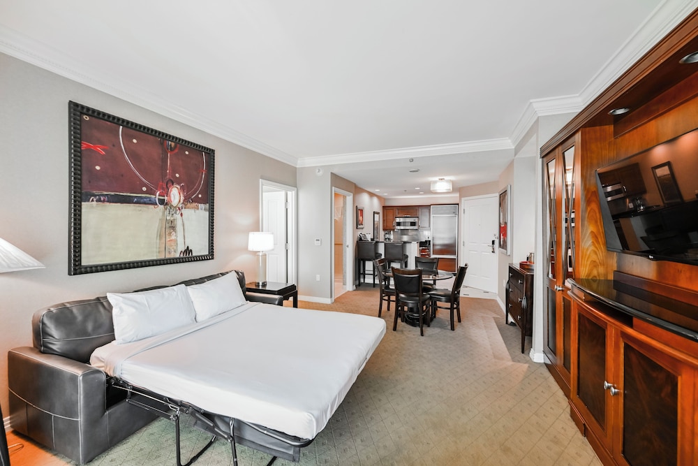 StripViewSuites at Signature - photo 137