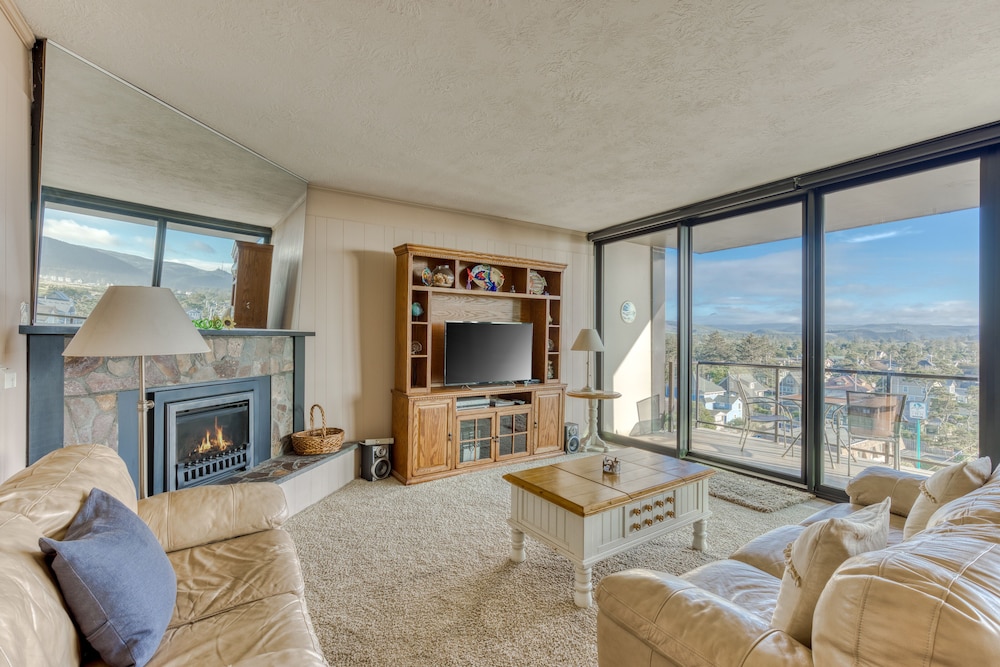 Sand & Sea Resort Condominiums - photo 612