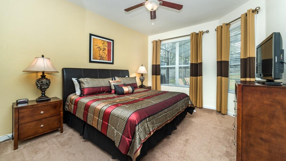 2624 Daulby Street - photo 14