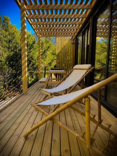 OUTSCAPE l Espectacular Cabaña en Lago Chapo in Puerto Montt, Chile