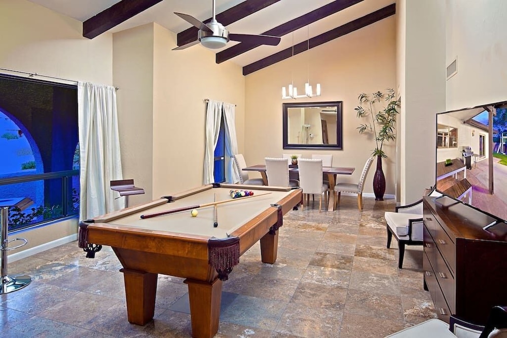 Paradise Ridge - carbon neutral hotel in Phoenix