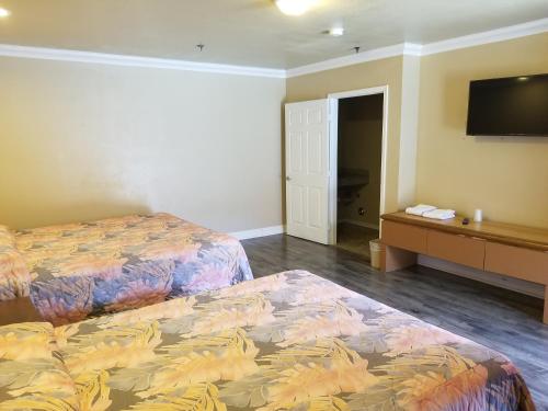 Welcome Inn & Suites Anaheim - photo 20