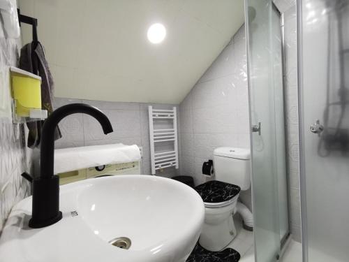 Guest House Natia
