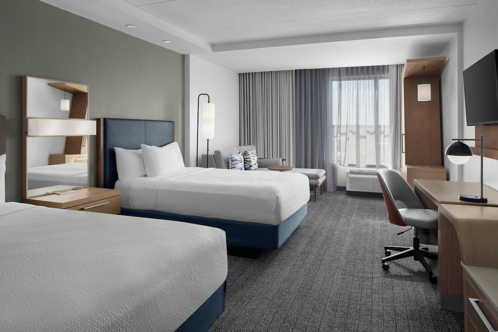 Courtyard by Marriott Charleston Summerville - photo 8
