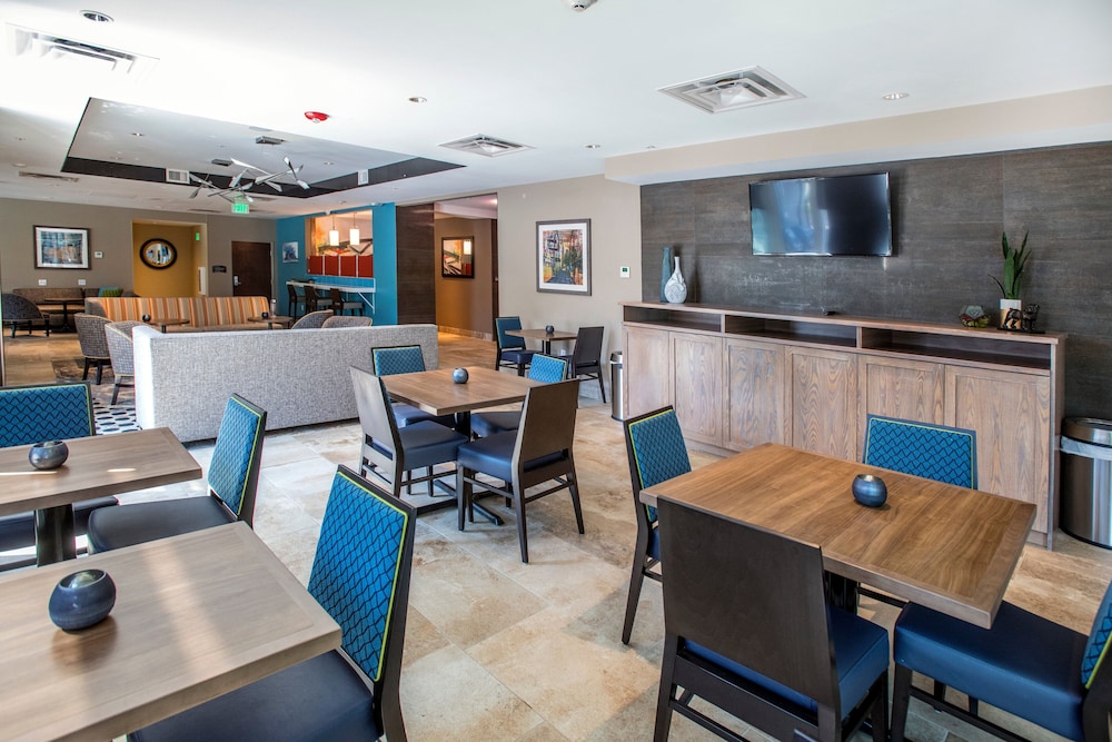 Staybridge Suites Denver Downtown by IHG - photo 69